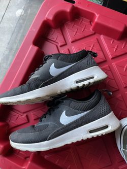 Nikes Clean 4 1/2 $10 .00