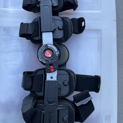 Breg T Scope Premier Post-Op knee brace (used)