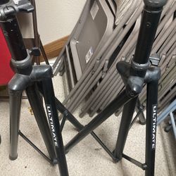 Speaker Stands2 