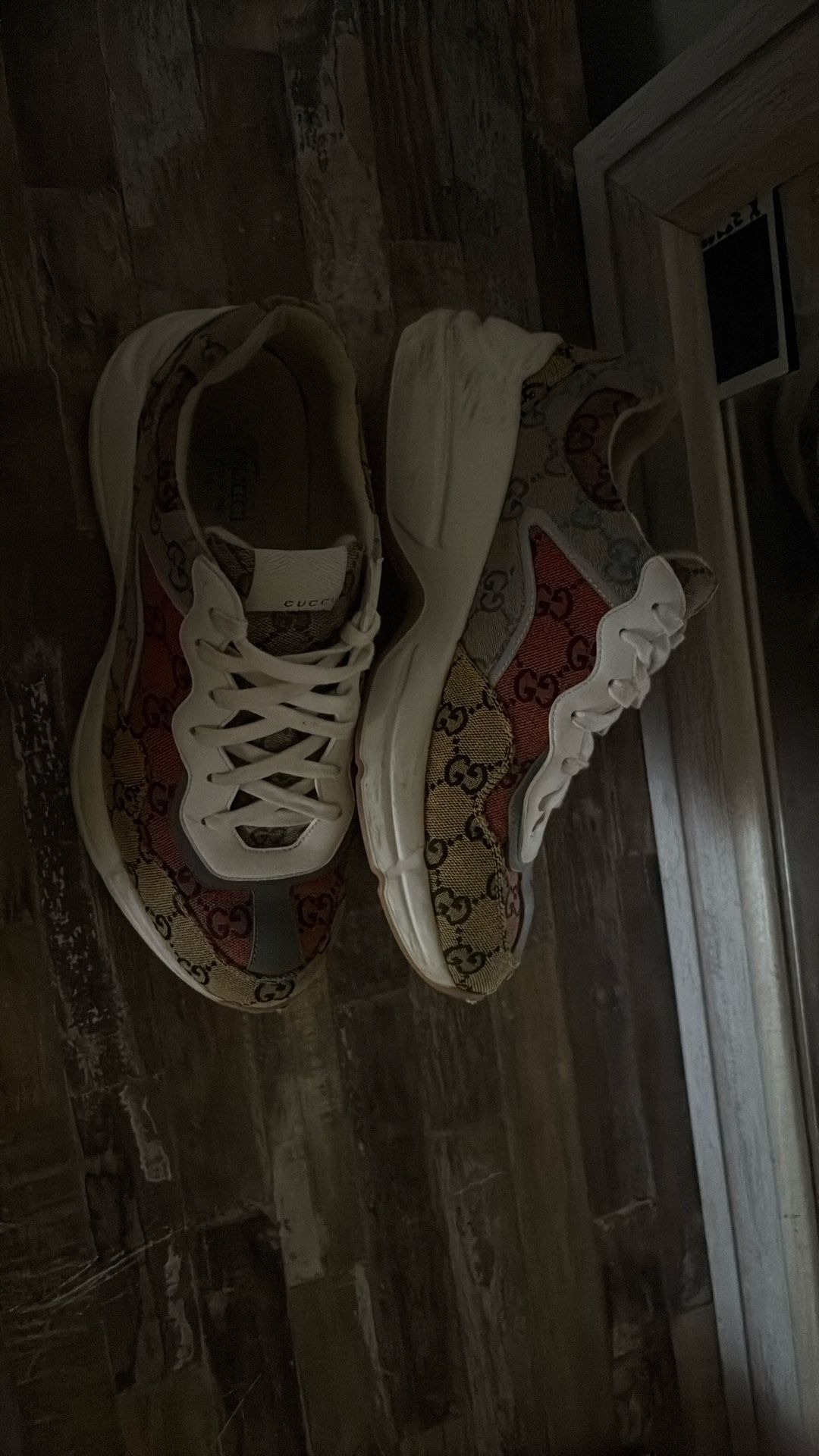 Rythons Gucci