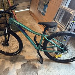 Women’s S Cannondale Tango Mt Bike