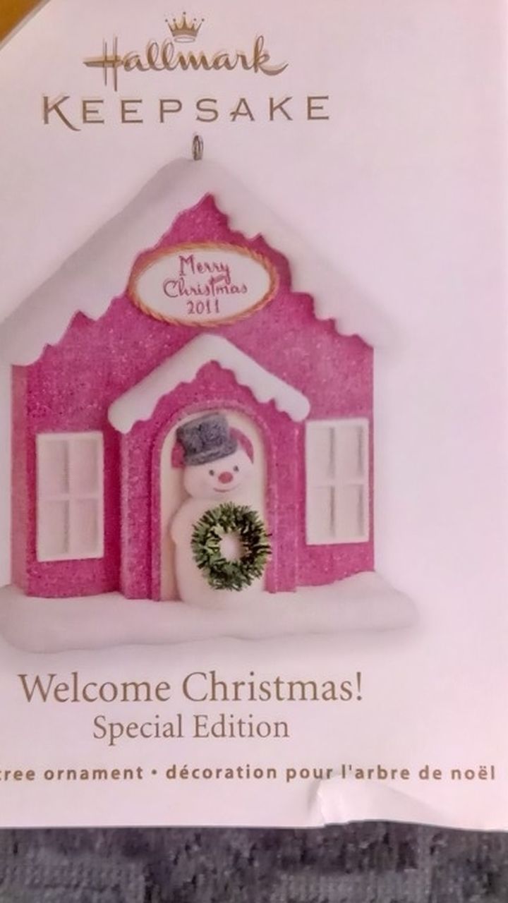 New Hallmark Keepsake - Welcome Christmas! Special Edition