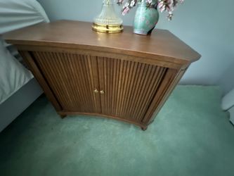 2 baker mid century night stands