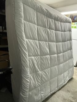 King Size Mattress Lightly Used $100 OBO