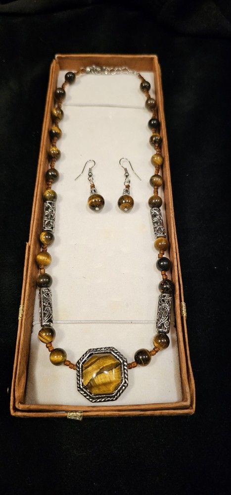 Vintage Tigers Eye Set