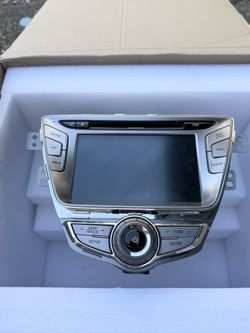 Advanced In-Car Navigation and Entertainment System