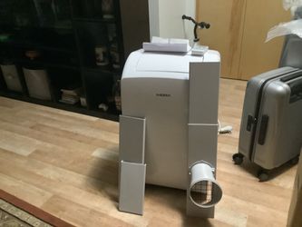 Mora Portable Air Conditioner with Exhaust Kit