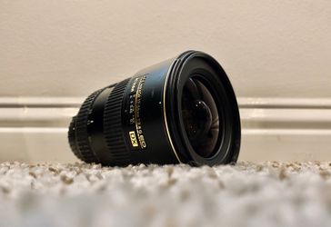 NIKON AF-S NIKKOR 17-55mm F2.8 ED DX Lens