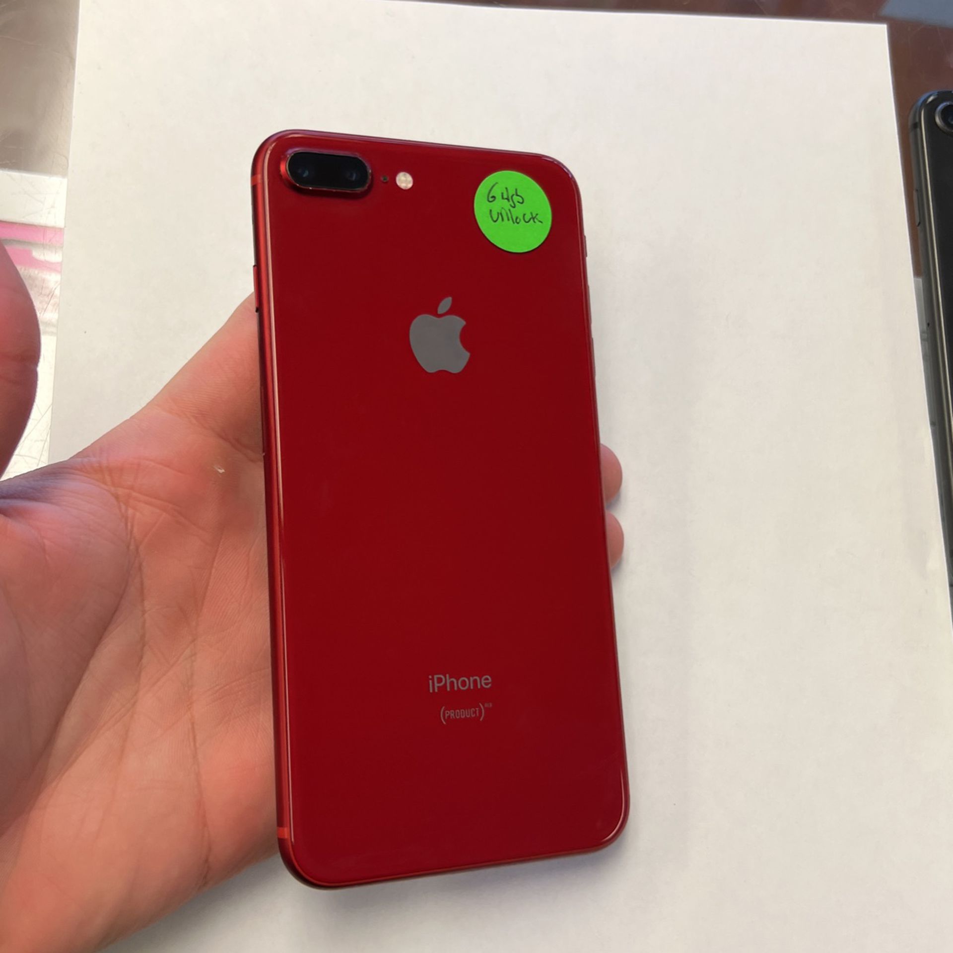 iPhone 8 Plus 64GB Factory Unlocked Red 