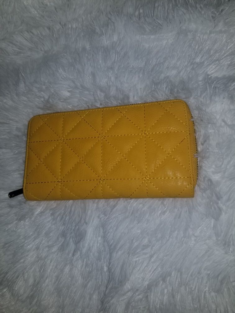 charming charlie wallet