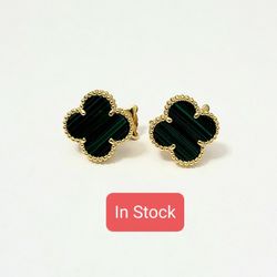 Van 18k Gold Green Pearls Women's  Studs Earrings Gift 
