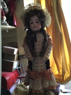 Cute 28” antique KESTNER German doll