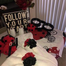 Ladybug Bathroom/Shower Curtain Set