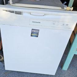 Frigidaire Dishwasher/ Lavatrastes