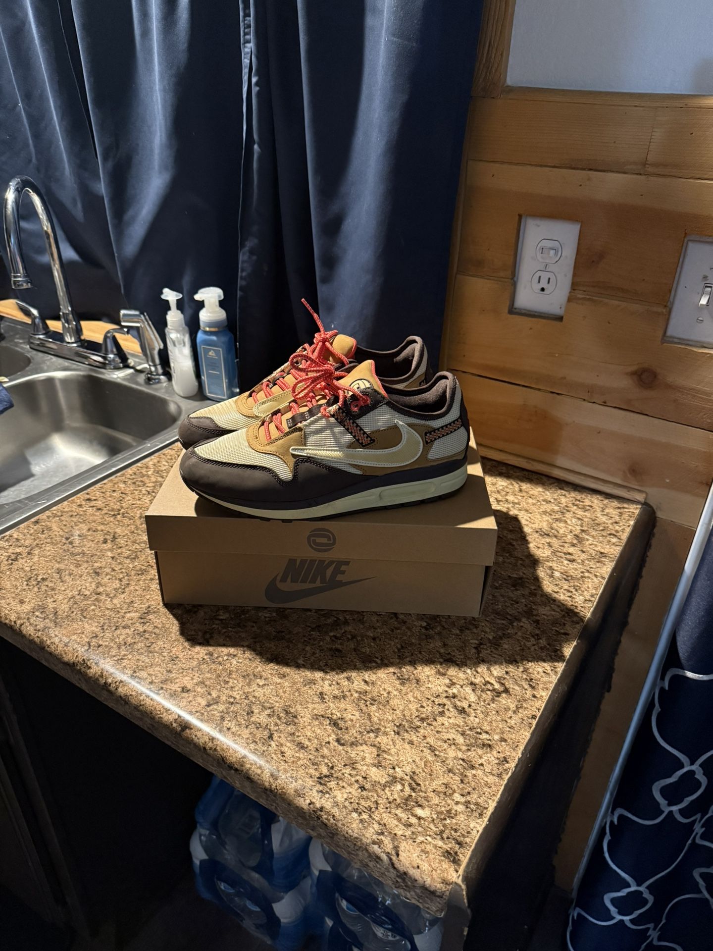Travis Scott Cactus Jack Air Max