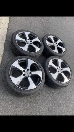 4 — 225/40zr18 5x112 5x4.41 Stock VW GTI Golf Passat Jetta Gli Tiguan Touareg Audi A3 A4 A5 A6 A7 Good 80% Treads Tires!