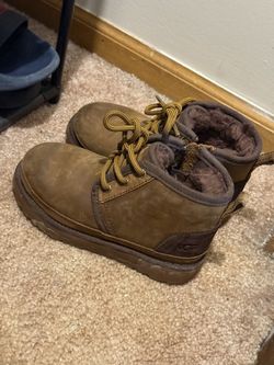 Uggs Shoes For Boys