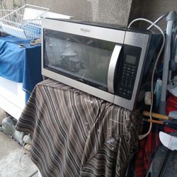 Whirlpool  Microwave Width 30"Height 16"