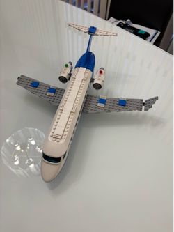 Lego toy plane, used missing wingtip piece