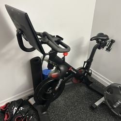 Peloton Bike