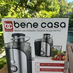 Extractor De Jugo Eléctrico Marca Bene Casa