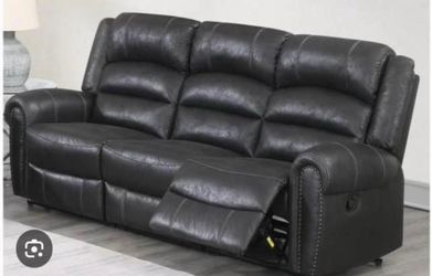 Brand New in the box 3 Pcs Black Leather like fabric Power Reclining set