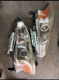 2013 Nissan Altima Headlights – Pair
