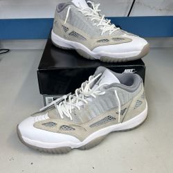 Jordan 11 Retro Low IE Light Orewood Brown Size 11