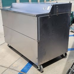 True Refrigerated Box Stainless, Perfect For Catering, Get Free Lo Deliv, 1st 4mo Warranty Period Compare At $5,000