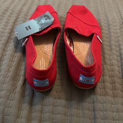 Red Tom’s Woman’s Size 9