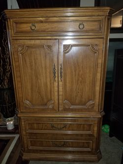 Armoire