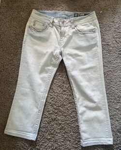 Miss Me Light Blue Woman Size 30 Capris 