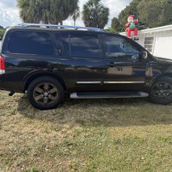 2013 Nissan Armada Platinum 