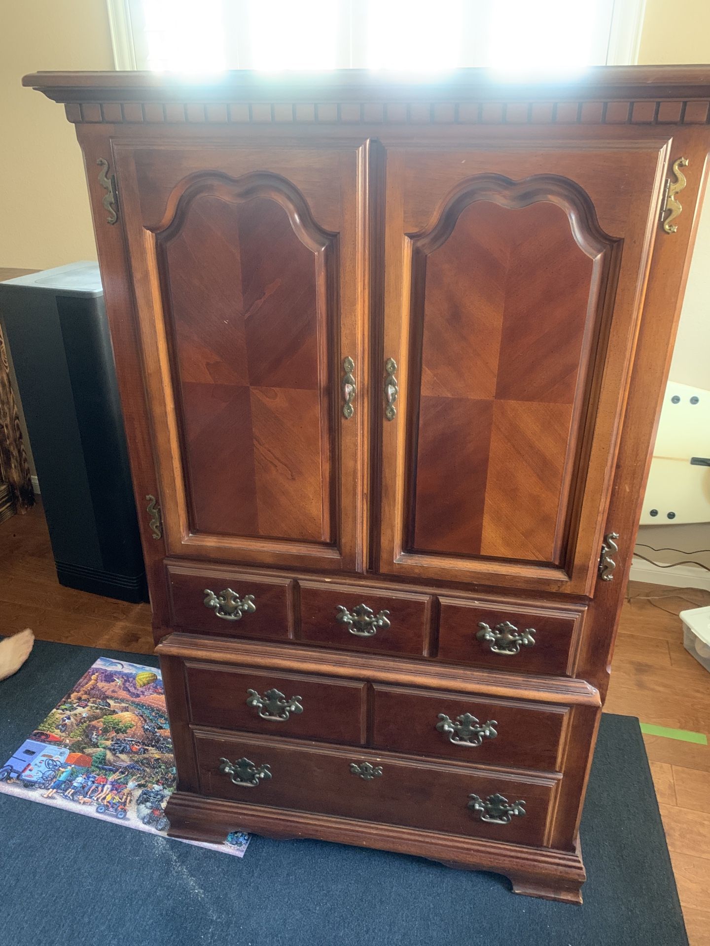 Armoire