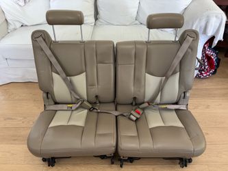 TAHOE YUKON ESCALADE 3RD ROW SEATS