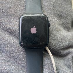 Series 7 Apple Watch GPS And LTE 