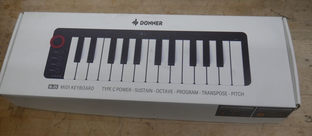 KEYBOARD DONNER N25 PRE OWNED 886922-1