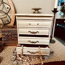 Vintage Jewelry Boxes