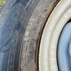 Snow Tires LT245/75/R16