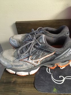 Mizuno Wave Creation Men 8.5