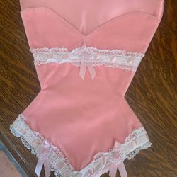 Lingerie/accessory Holder