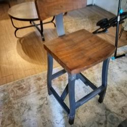 Bar chair
