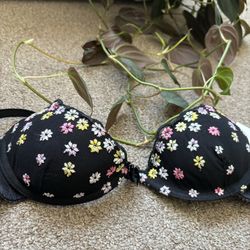 New York Bra With Embroidered Lilies 34A