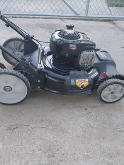 Lawnmower works great
