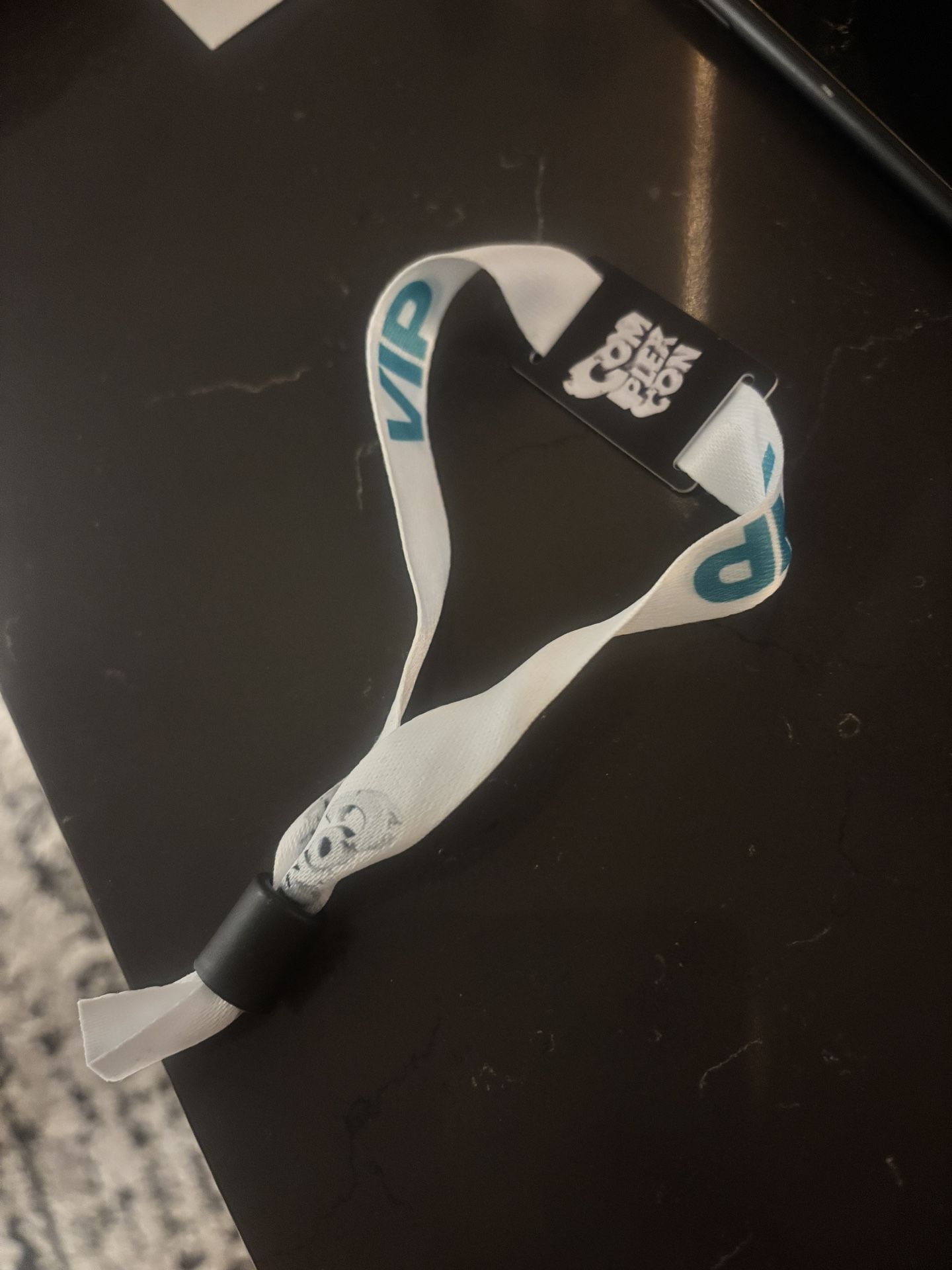 Complexcon VIP Wristband