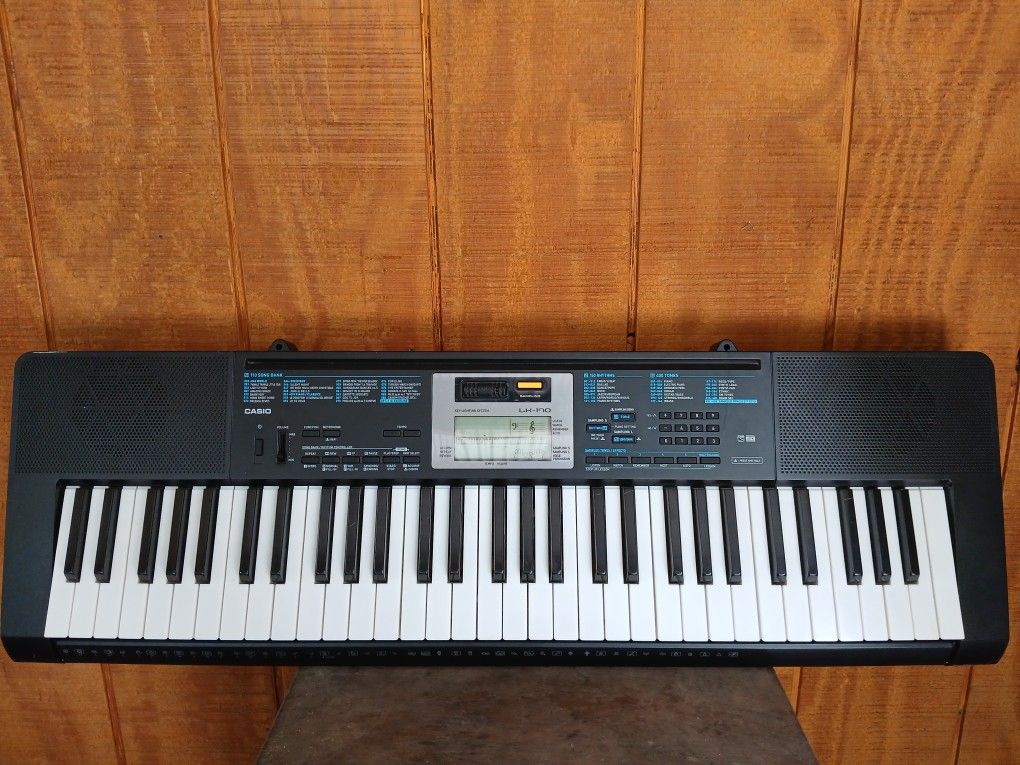 Like New Digital Keyboard Piano