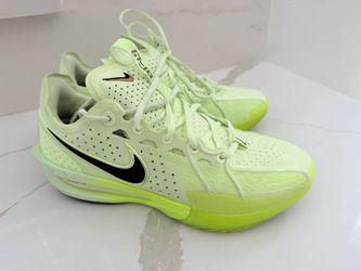 Nike GT Cut 3 Basketball Shoes size 9 men