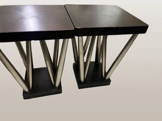 Set of 2 Modern End Tables