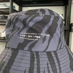 THE HUNDREDS FIELD BUCKET HAT Los Angeles/California culture concert merch 