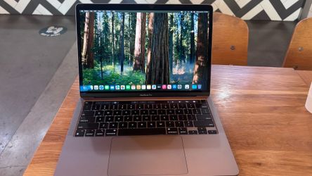 macbook pro m2